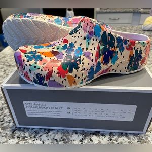 Kane Molded Flower Party Dansko Clogs